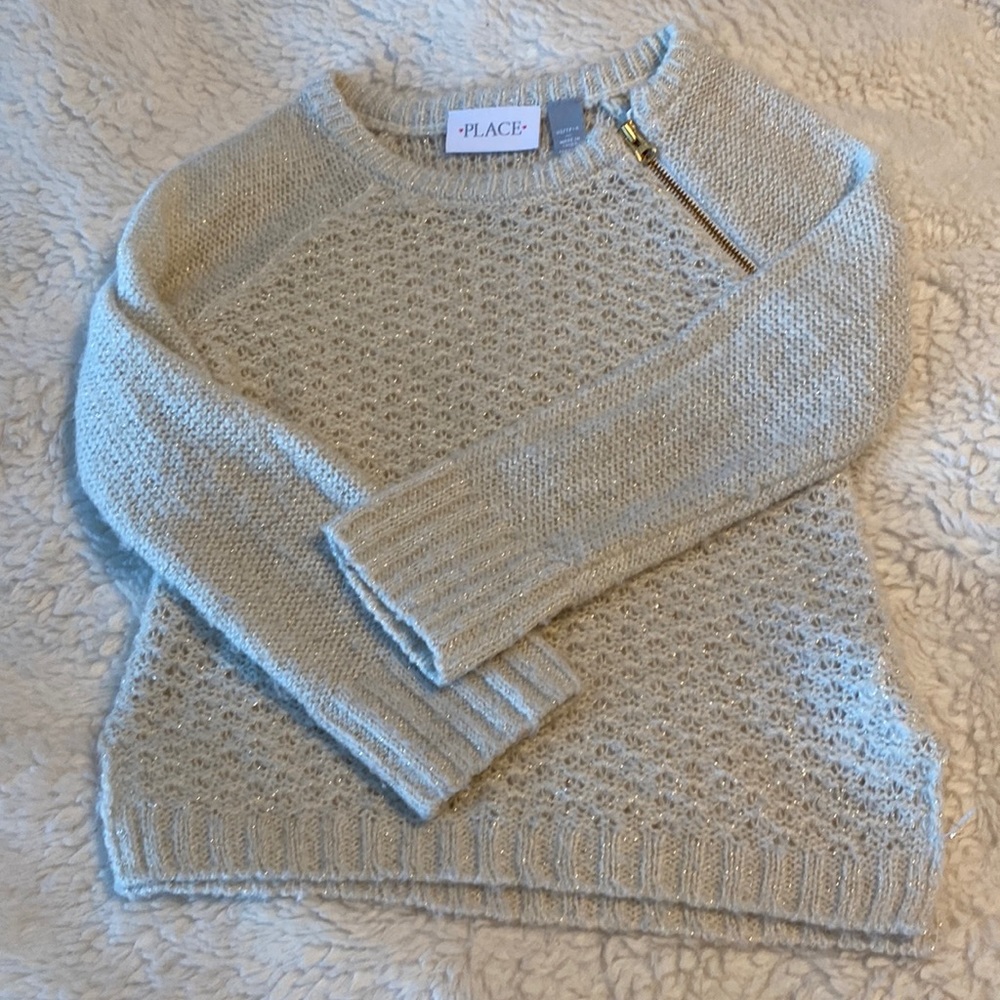 Place | Off white knit sweater, gold accent, XS (4)